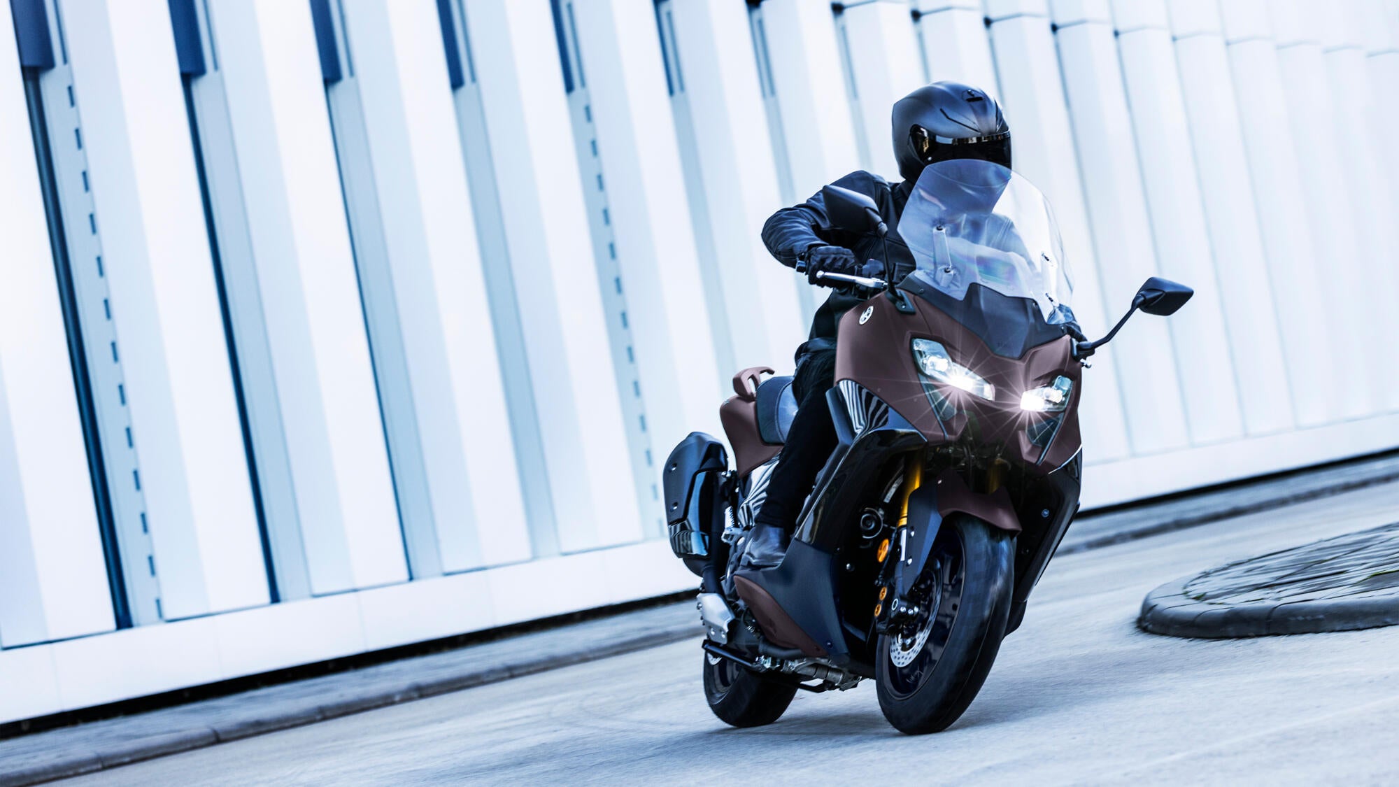 Yamaha TMAX Tech MAX model 2024