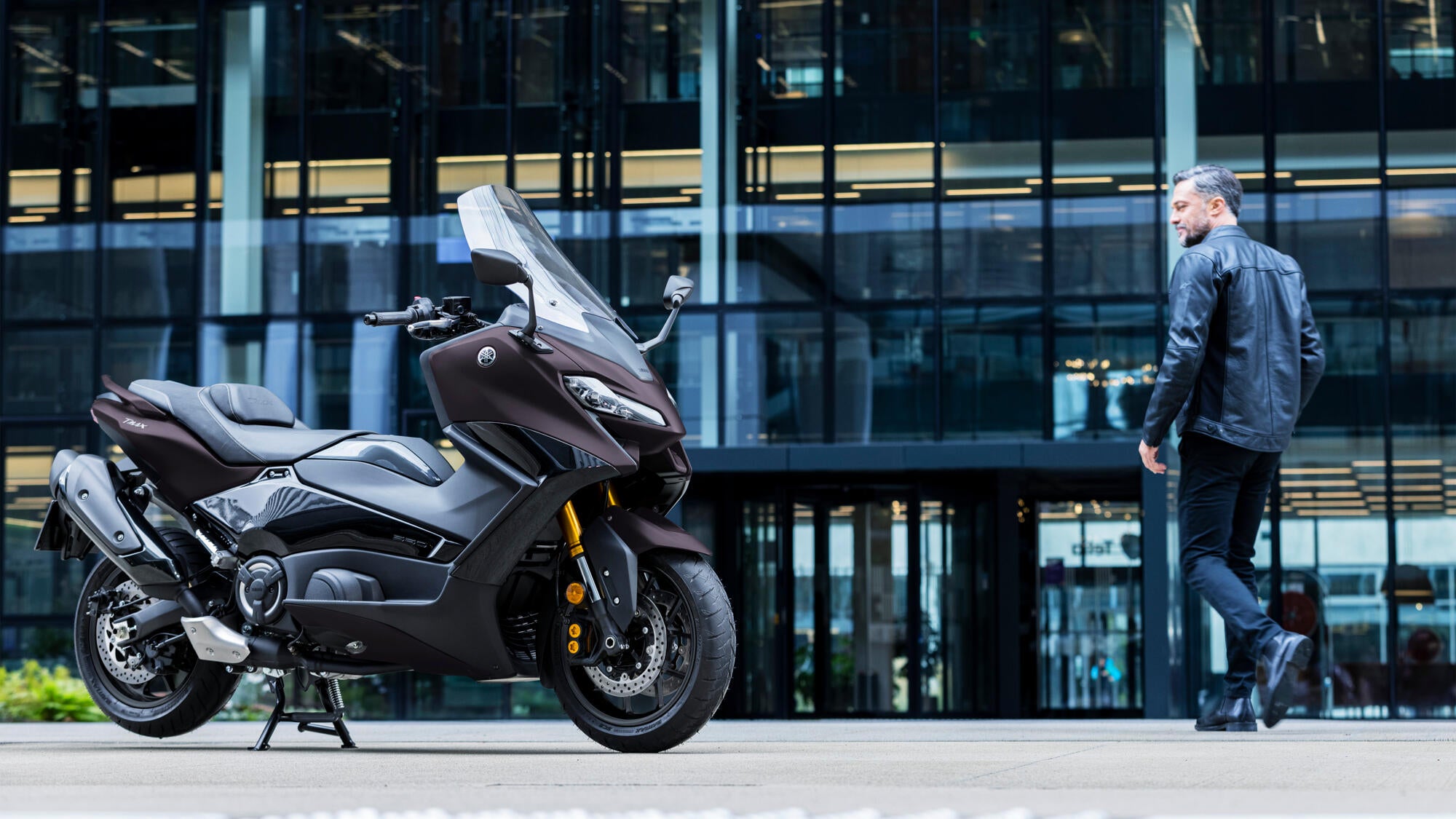 Yamaha TMAX Tech MAX model 2024