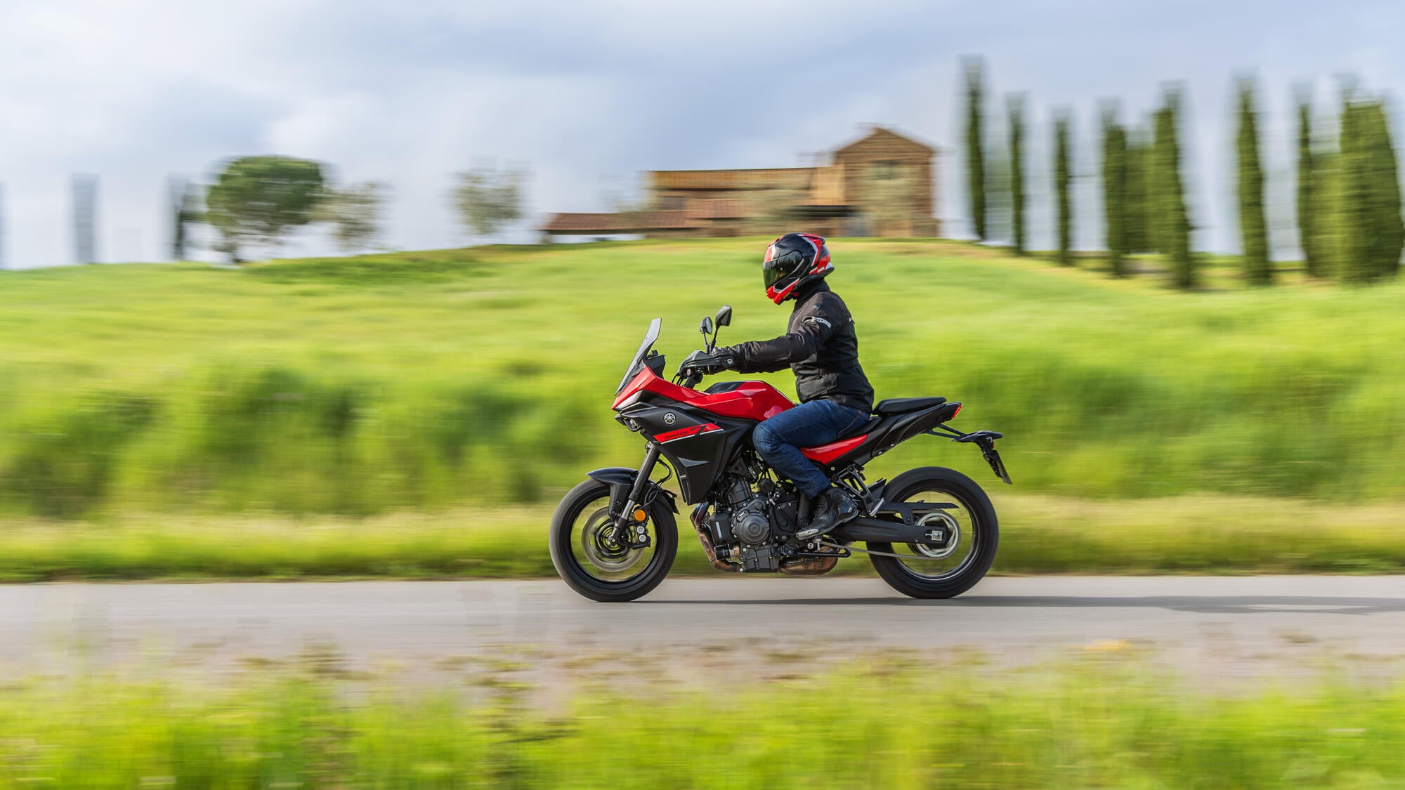 Yamaha Tracer 7 model 2025
