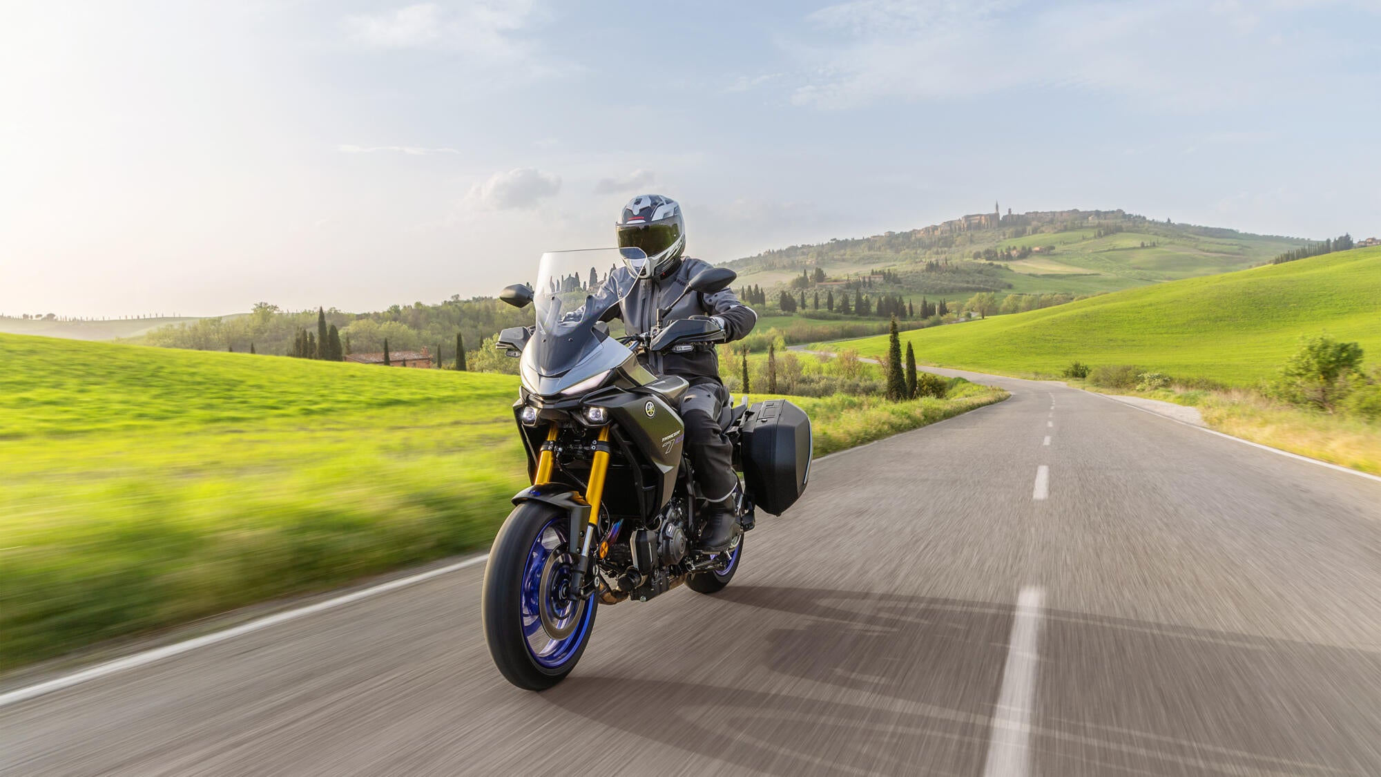 Yamaha Tracer 7 GT model 2025