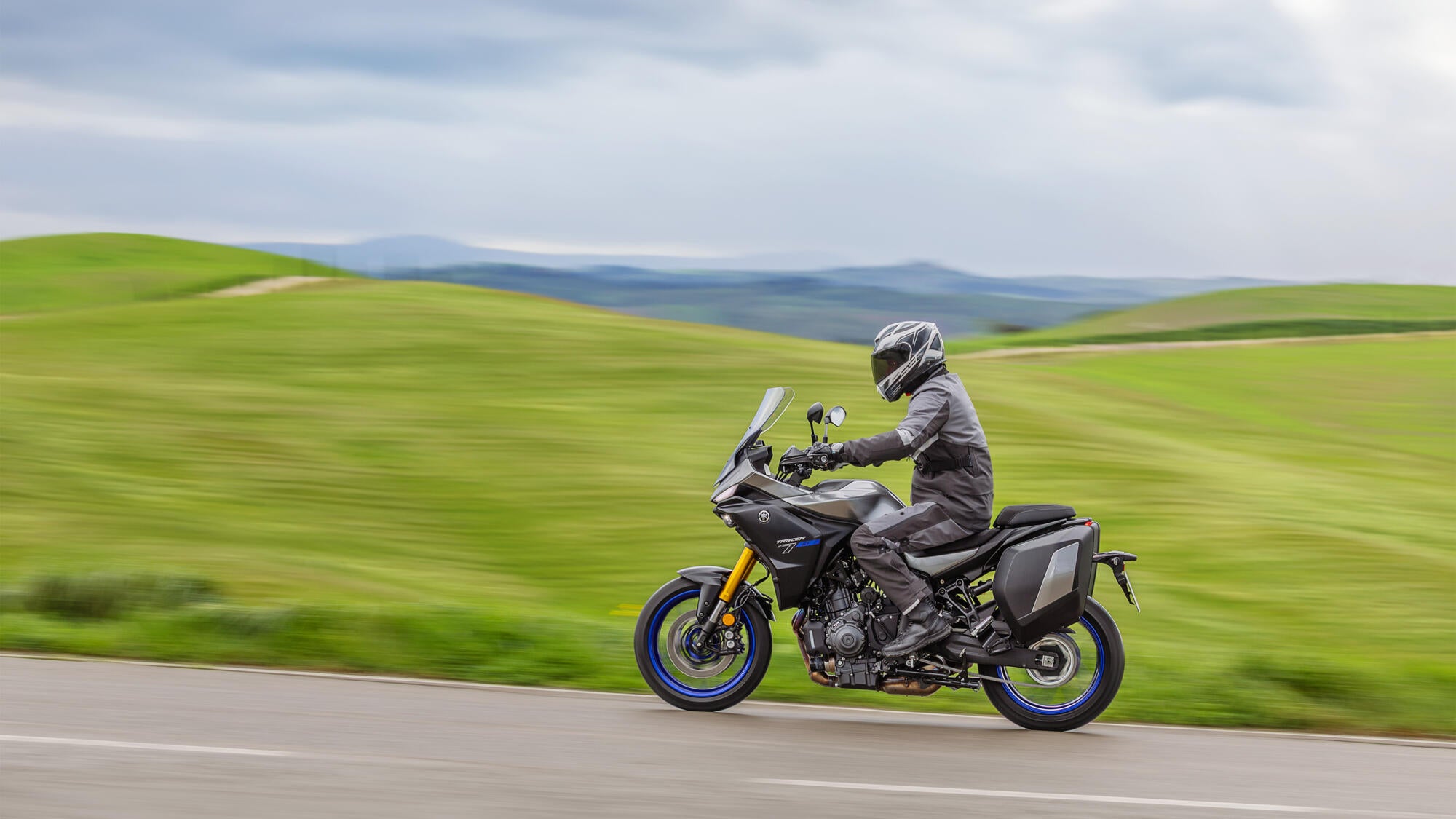 Yamaha Tracer 7 GT model 2025