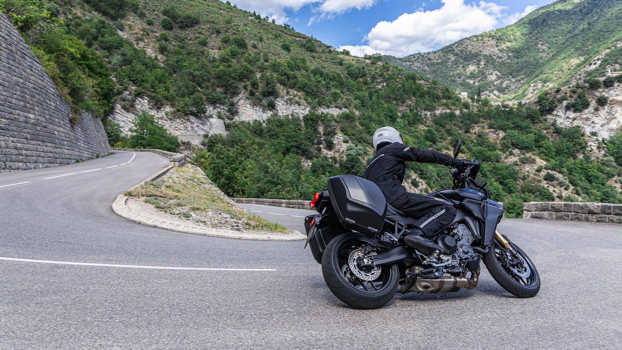 Yamaha Tracer 9 GT model 2025