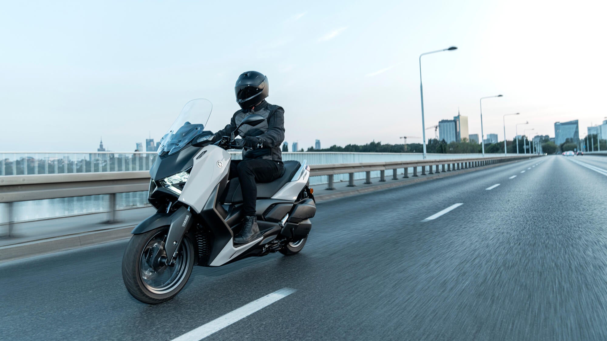 Yamaha XMAX 300 Tech MAX model 2025