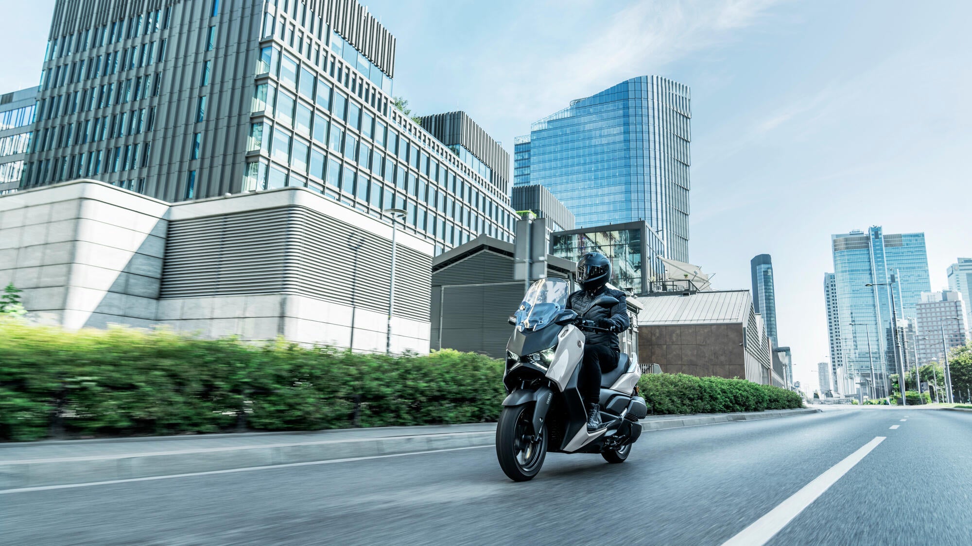 Yamaha XMAX 300 Tech MAX model 2025