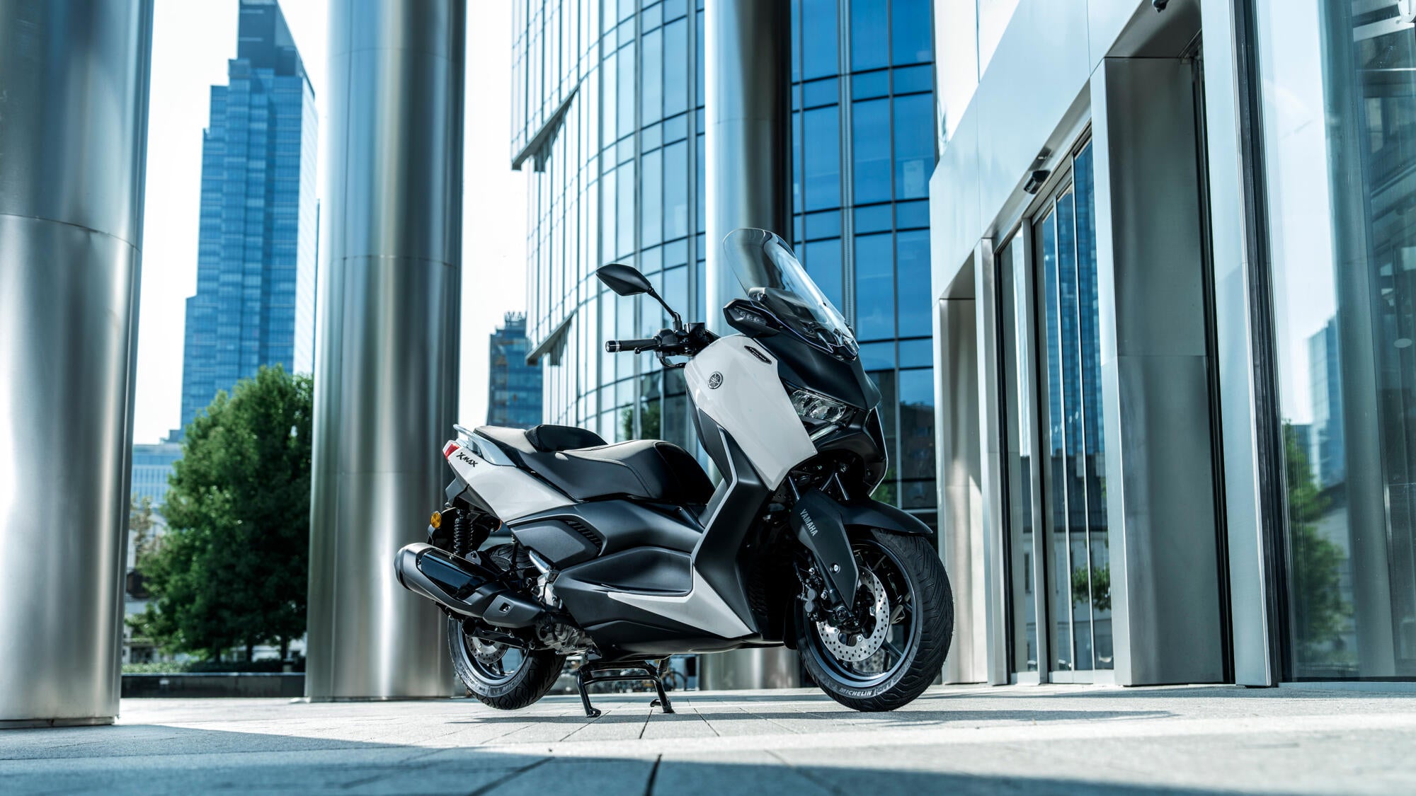 Yamaha XMAX 300 Tech MAX model 2025