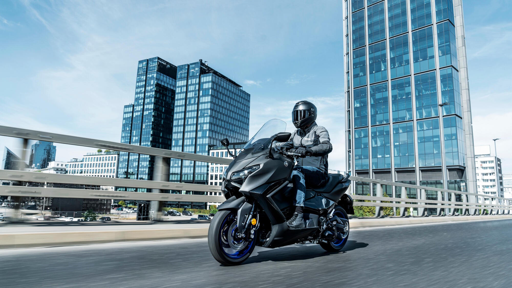 Yamaha TMAX model 2025