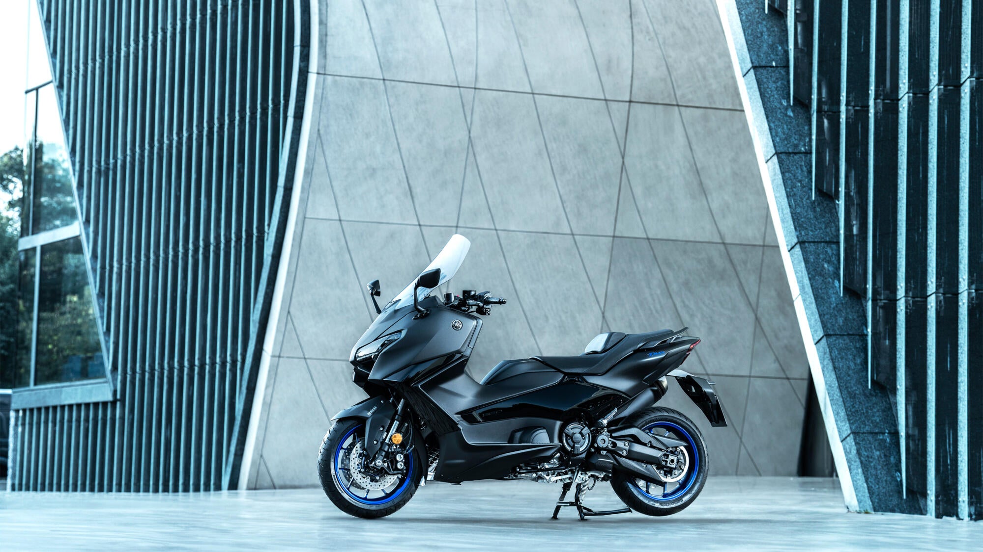 Yamaha TMAX model 2025