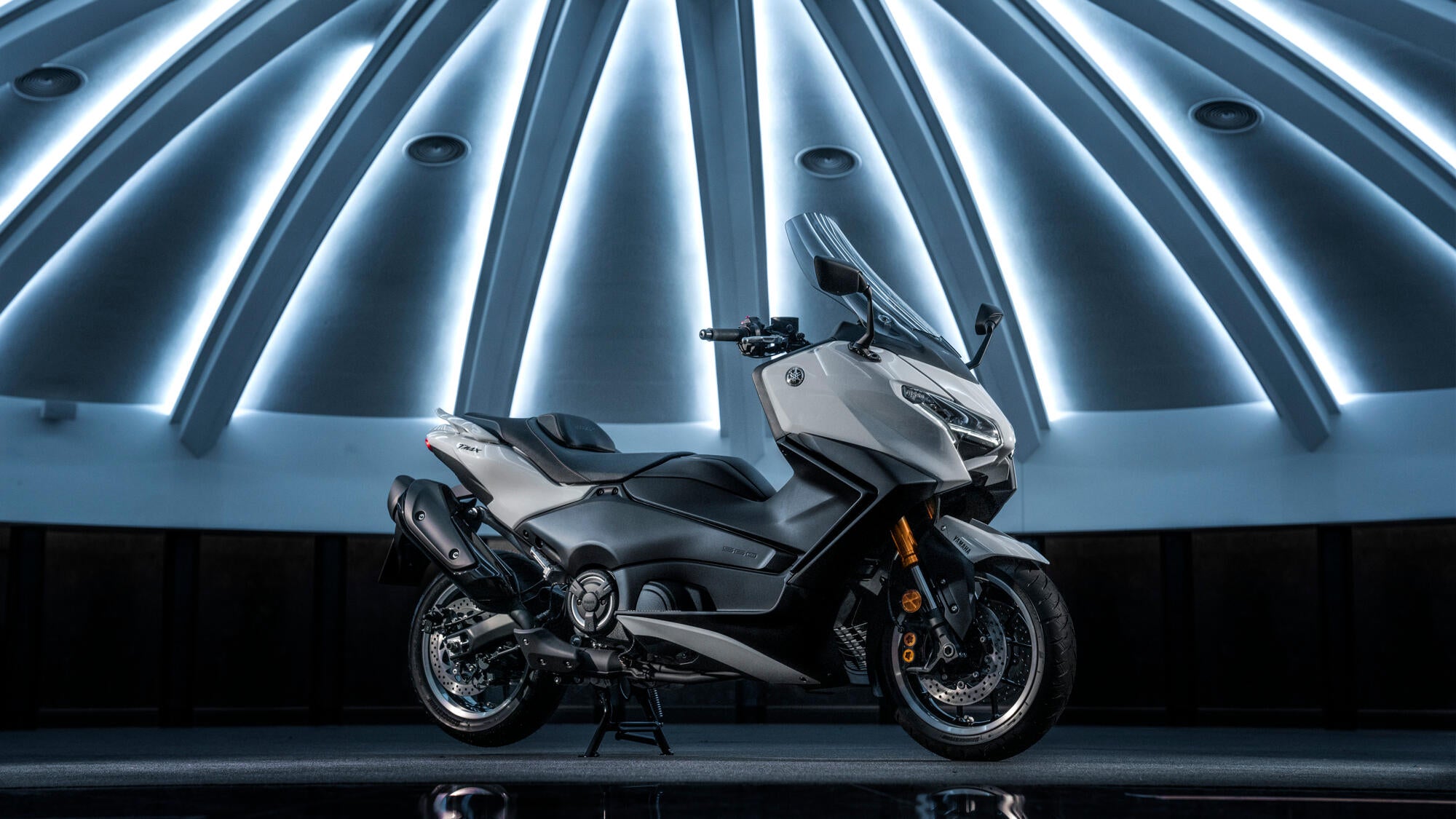 Yamaha TMAX Tech MAX model 2025