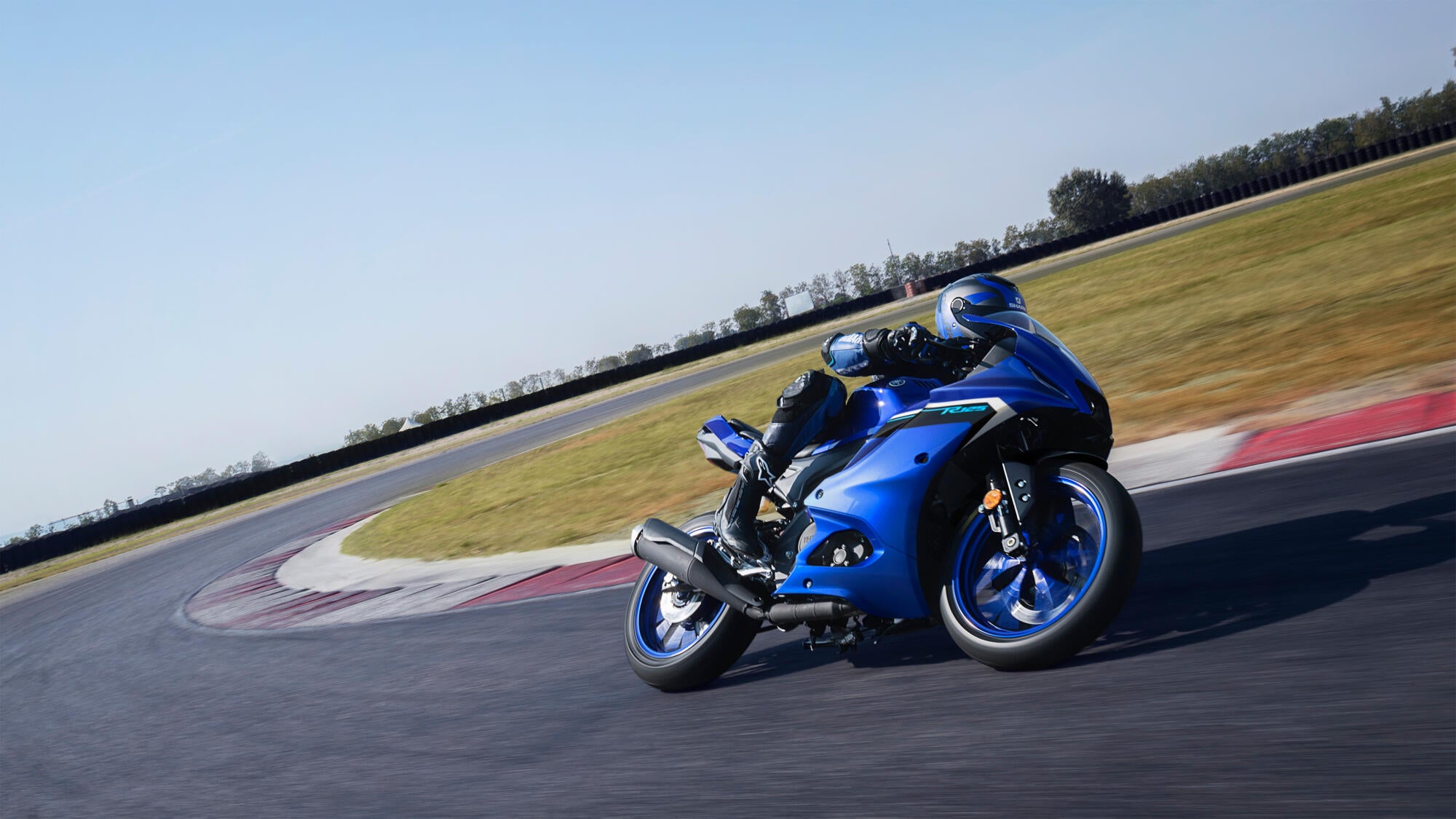 Yamaha R125 model 2025