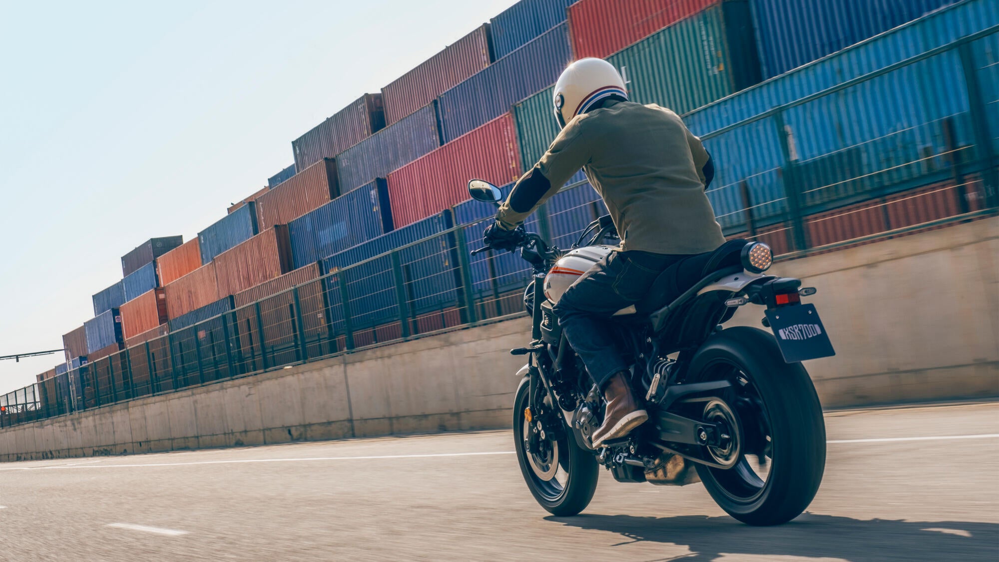 Yamaha XSR700 model 2024