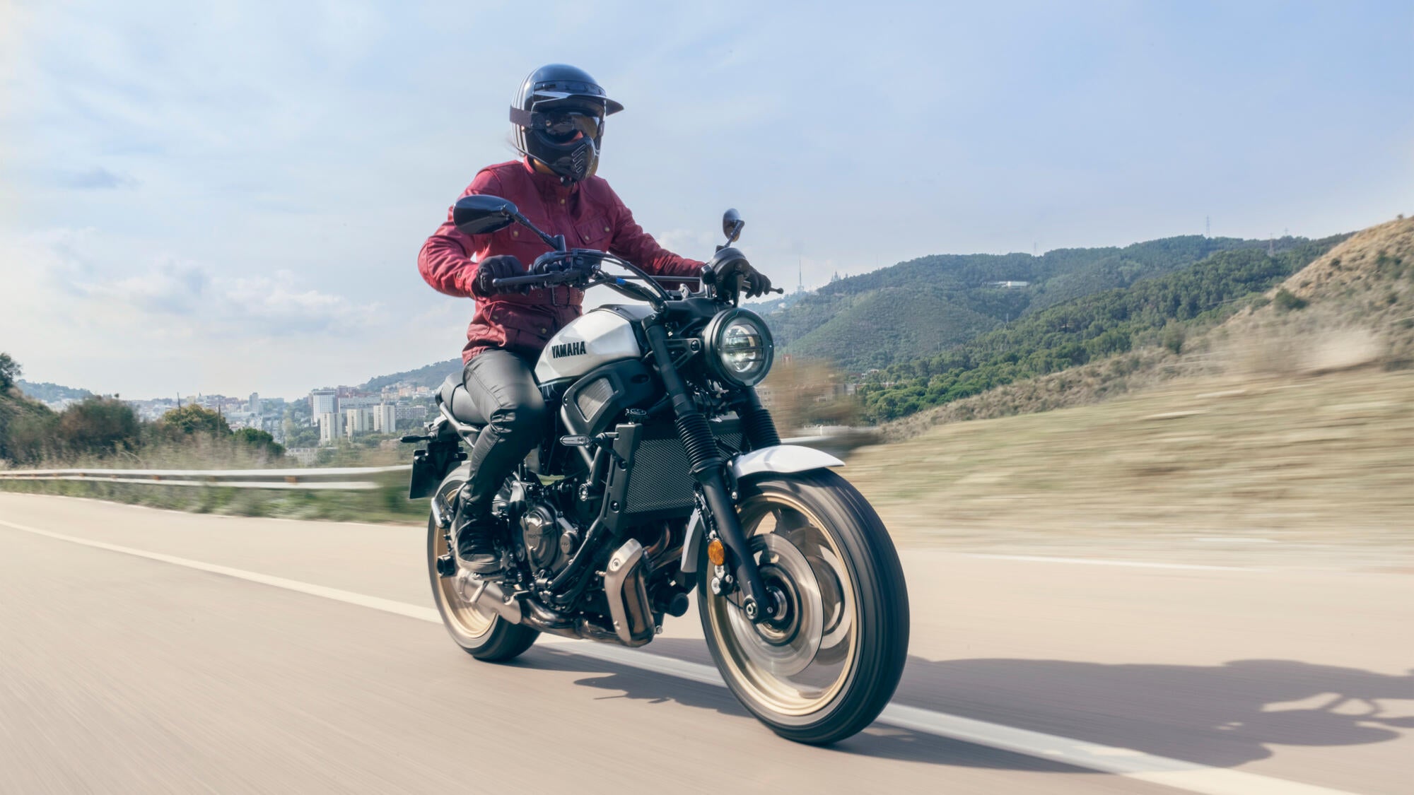 Yamaha XSR700 Legacy model 2024