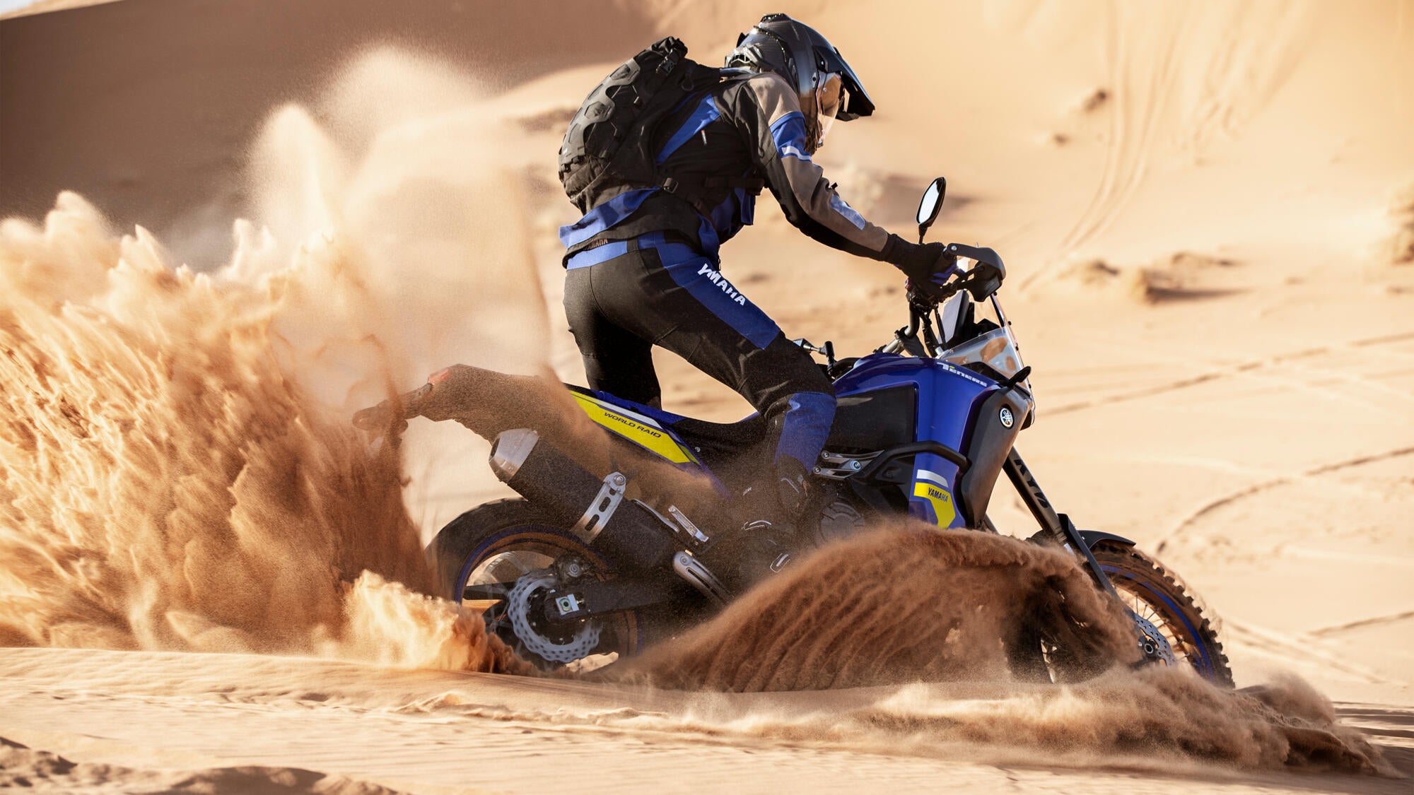 Yamaha Ténéré 700 World Raid model 2024 (+Akrapovic Gratis)