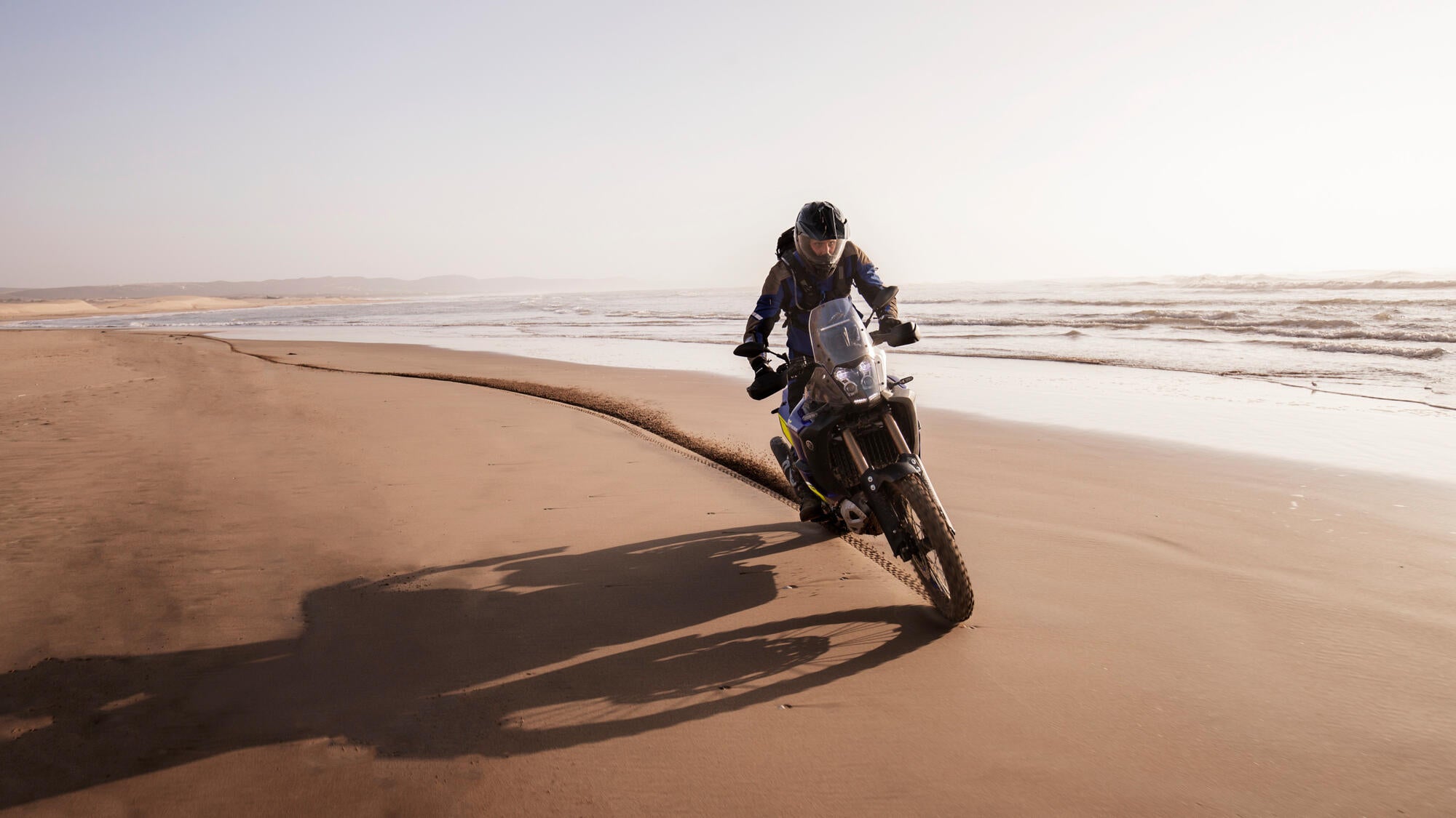 Yamaha Ténéré 700 World Raid model 2024 (+Akrapovic Gratis)