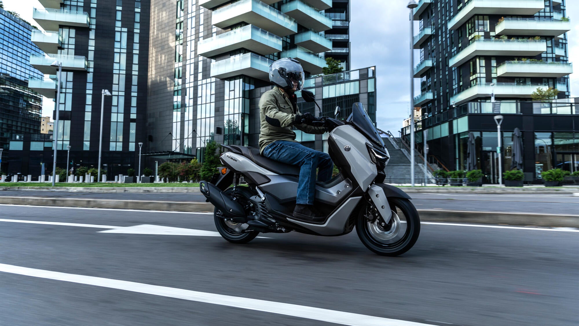 Yamaha NMAX 125 Tech MAX model 2025