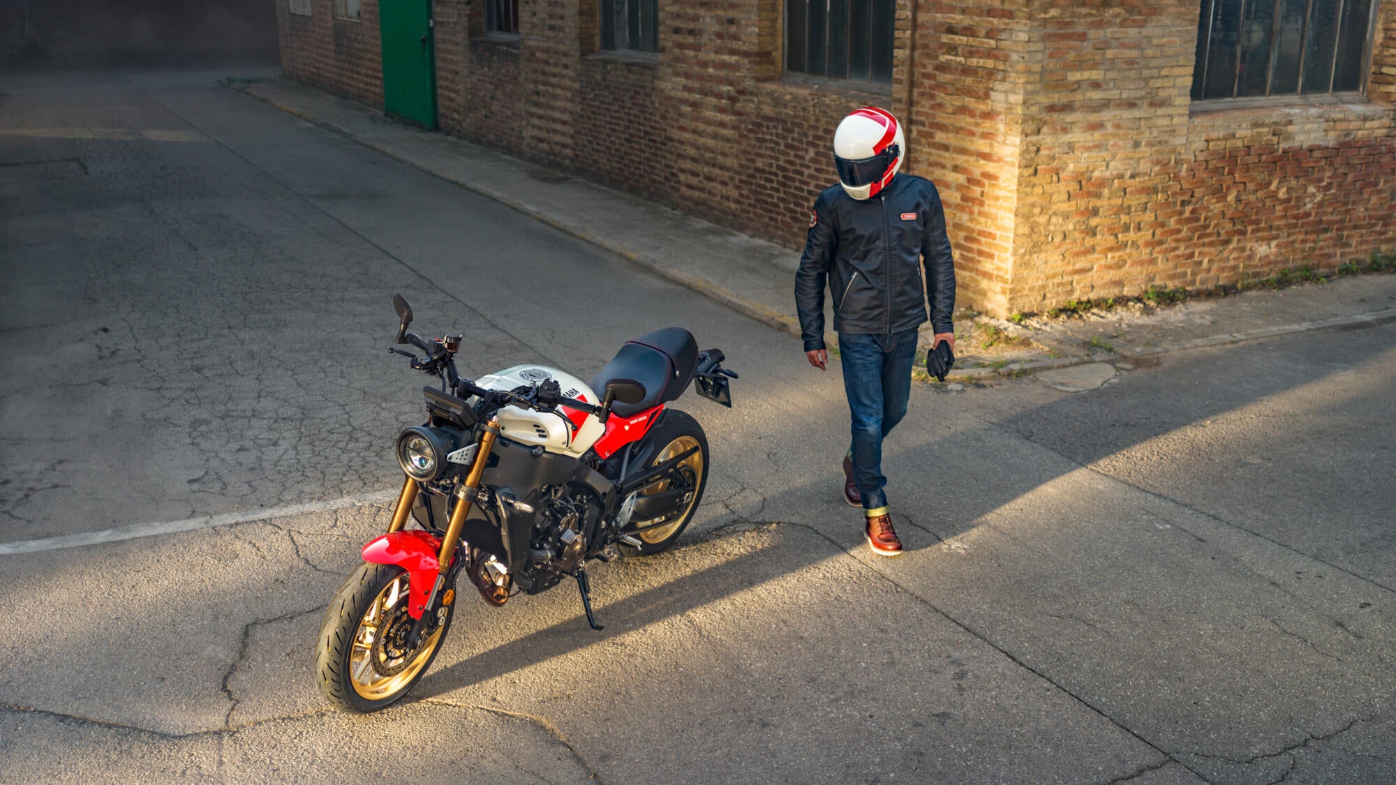 Yamaha XSR900 model 2024