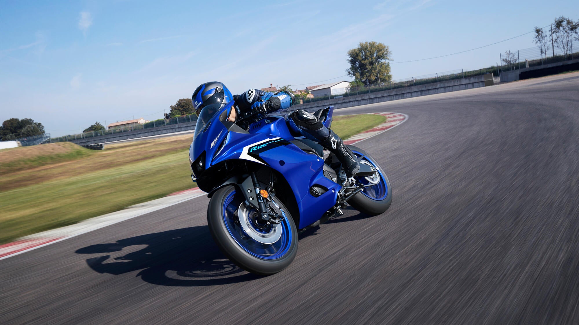 Yamaha R125 model 2025