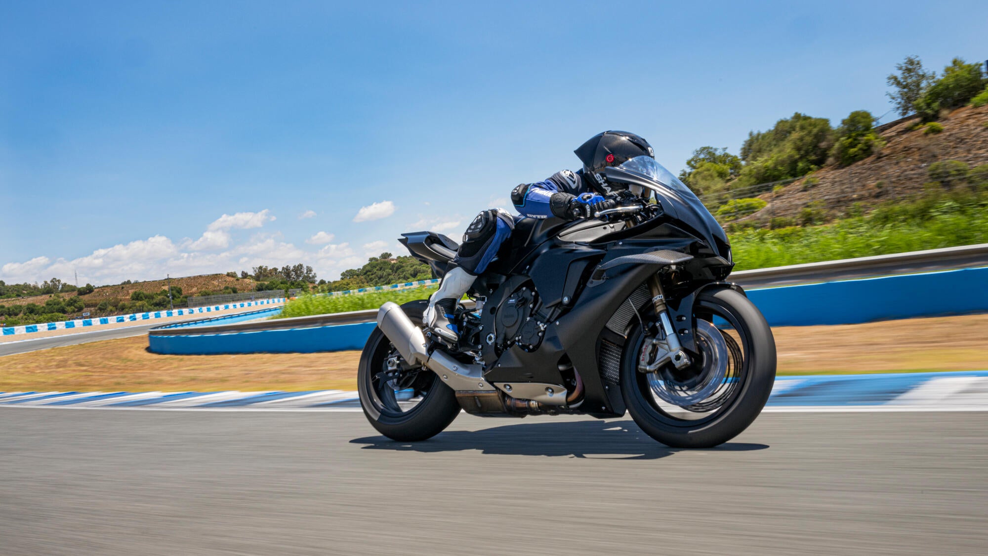 Yamaha R1 RACE model 2025